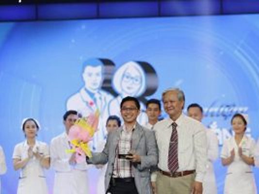 DƯỢC HẬU GIANG: NGƯỜI ĐỒNG HÀNH BẰNG CẢ CÁI TÂM VỚI NGHỀ DƯỢC HẬU GIANG: NGƯỜI ĐỒNG HÀNH BẰNG CẢ CÁI TÂM VỚI NGHỀ